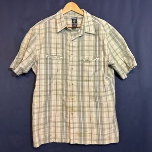 Men’s Kuhl Short Sleeve Button Down Plaid Green Athletic Fit Shirt